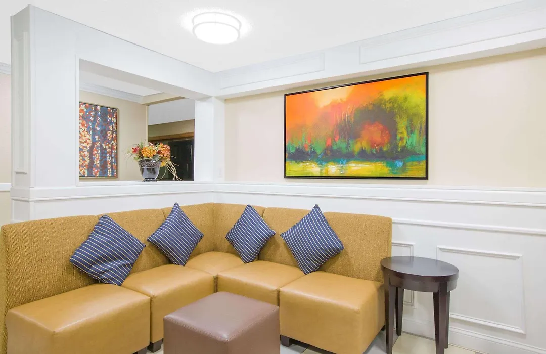 Baymont By Wyndham Ames-1