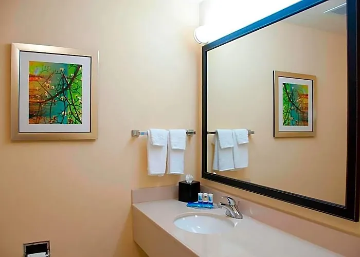 Fairfield Inn & Suites Ames